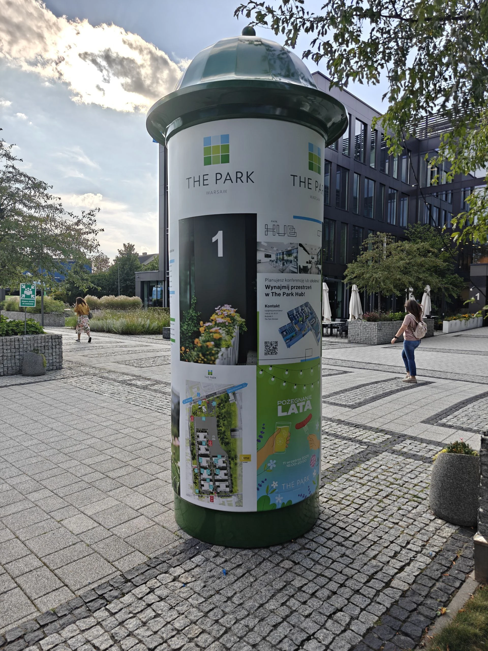 plakaty w warszawie