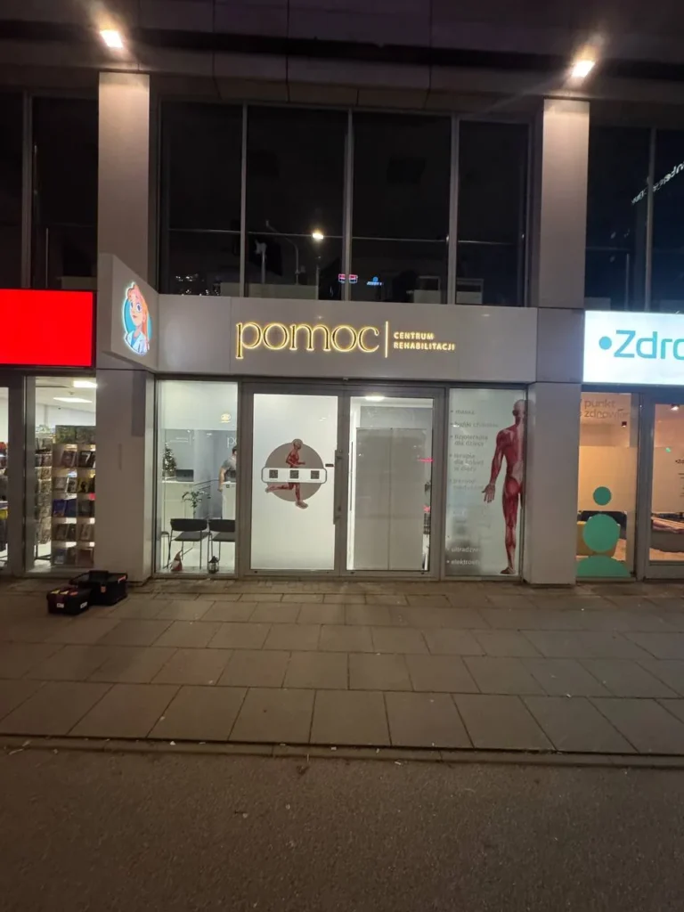 Jednostronny kaseton reklamowy LED, montaż Warszawa